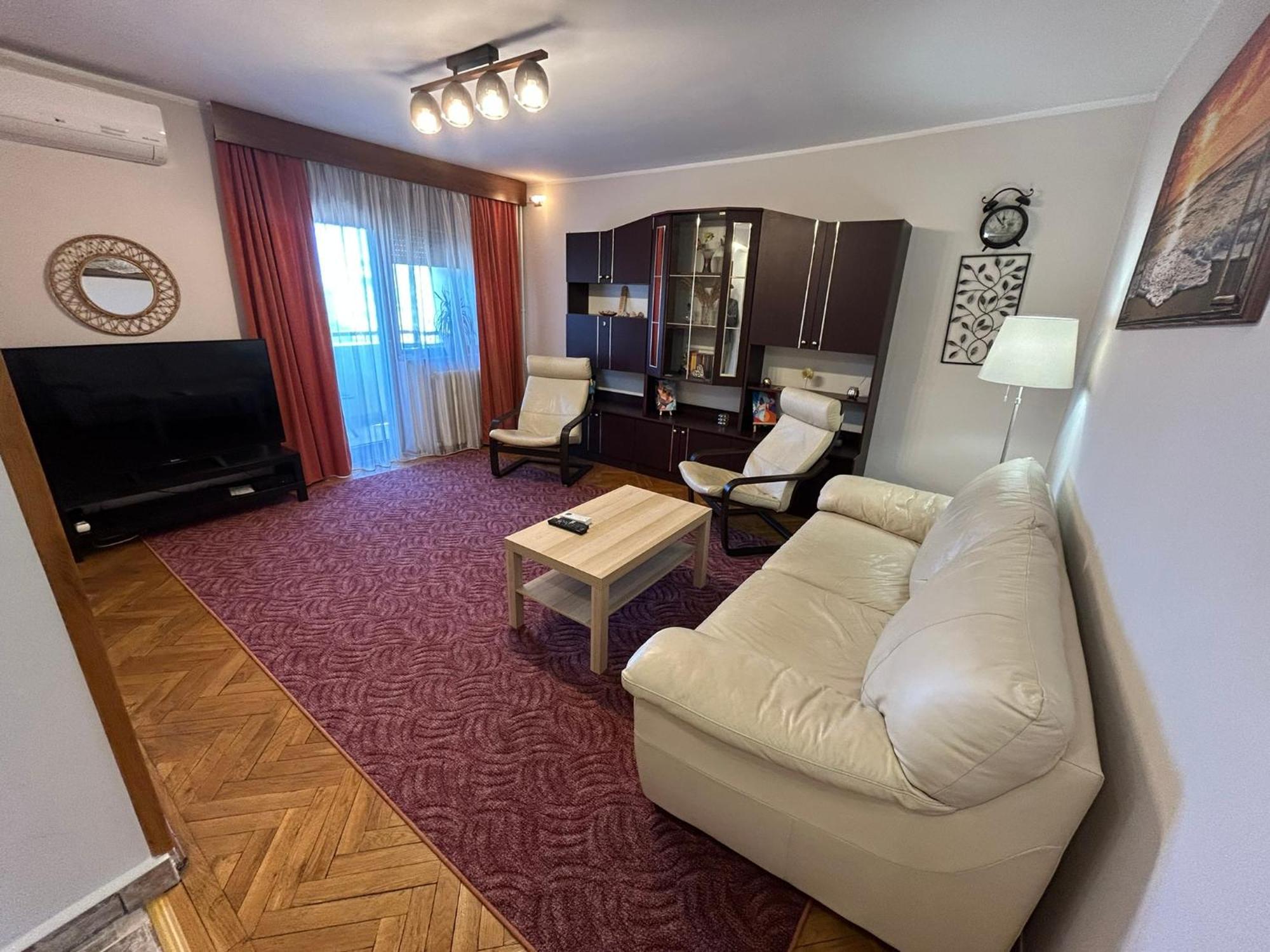 Apart. Premium Ultracentral, 3 Camere Loc Parcare. Ploieşti Kültér fotó