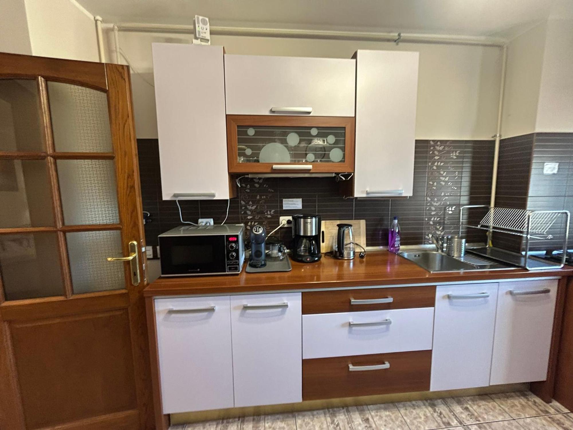 Apart. Premium Ultracentral, 3 Camere Loc Parcare. Ploieşti Kültér fotó
