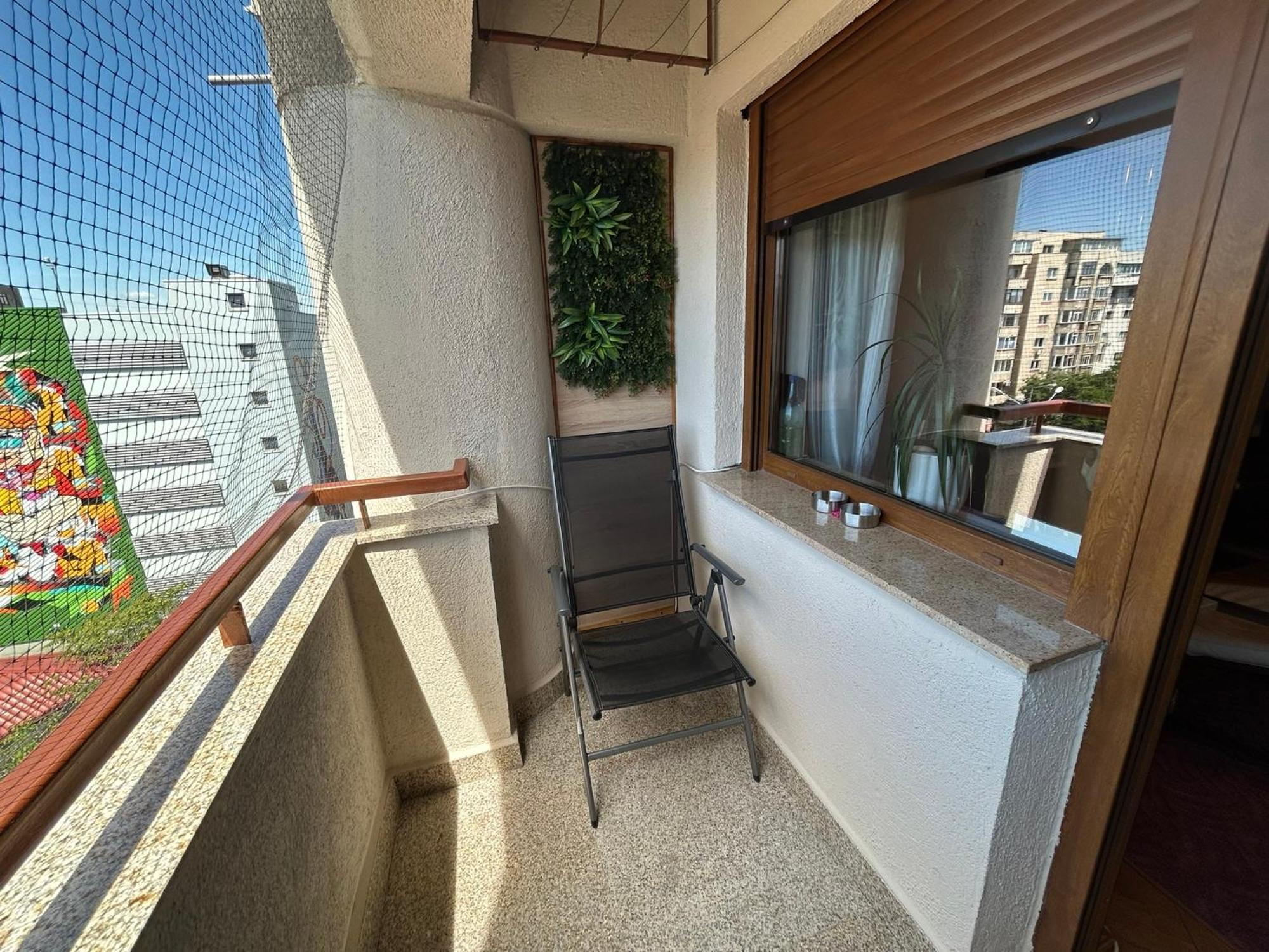 Apart. Premium Ultracentral, 3 Camere Loc Parcare. Ploieşti Kültér fotó